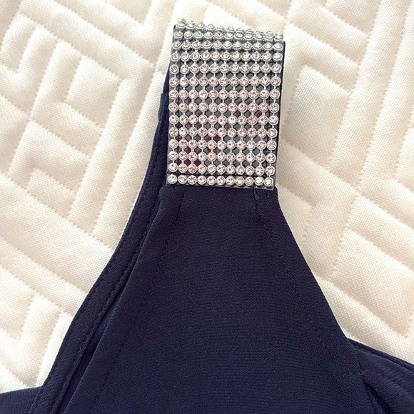 Plus size, formal, elegant, evening wear Navy dress with Crystal straps. Size 3X - Picture 6 of 14